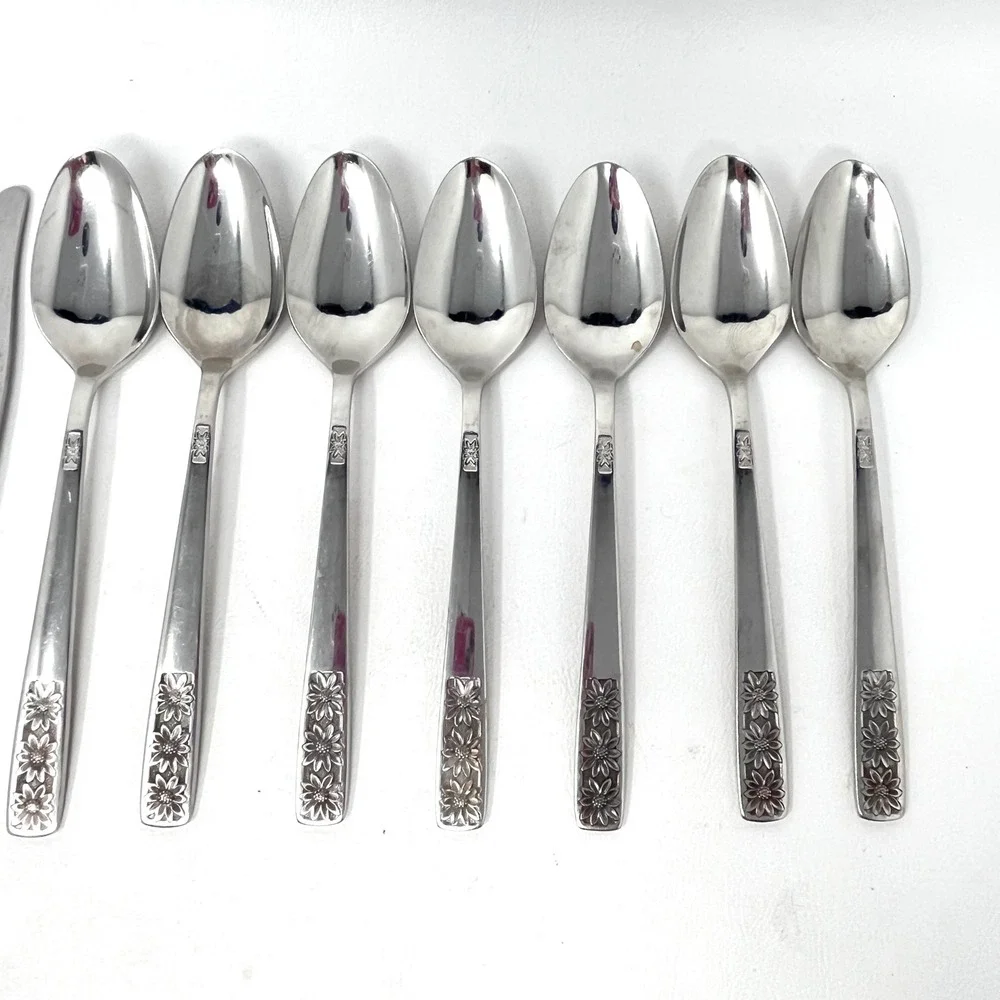 Rogers‎ Suncrest Stainless Flatware Set 35pc Floral Daisy Japan Mid Century READ